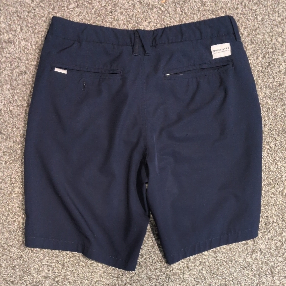 Quiksilver Men's Dark Navy Flat Front Shorts 30 - Picture 5 of 8